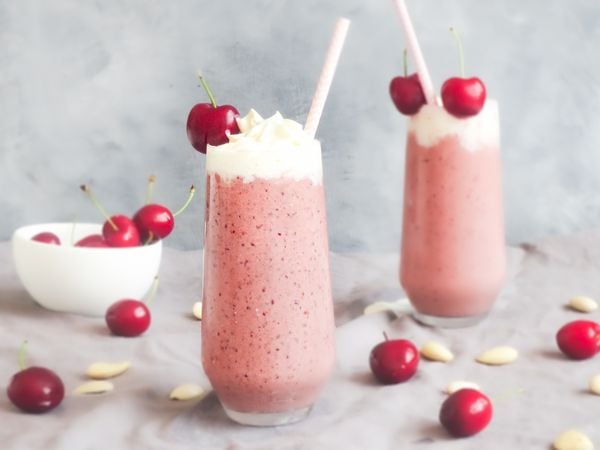 cherry milkshake with almond