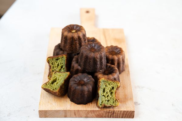 Matcha Canelé