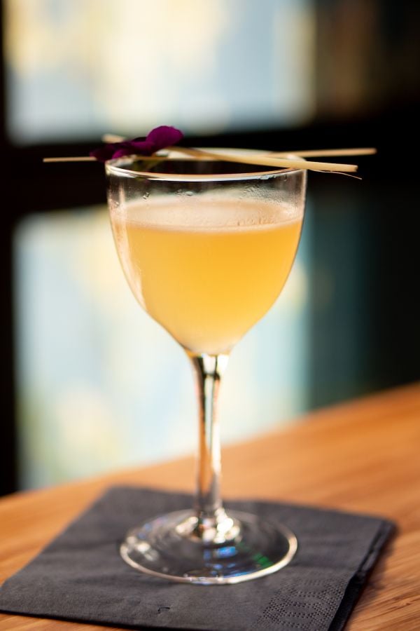 Nanoko cocktail bij Kampai