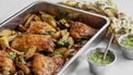 Sappige kippendijen uit de oven met chimichurri