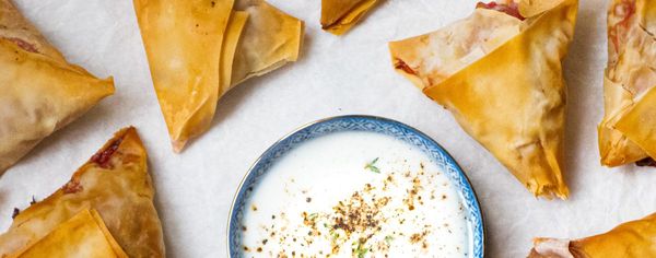 Vegan samosa's met rode biet, venkel en sinaasappel