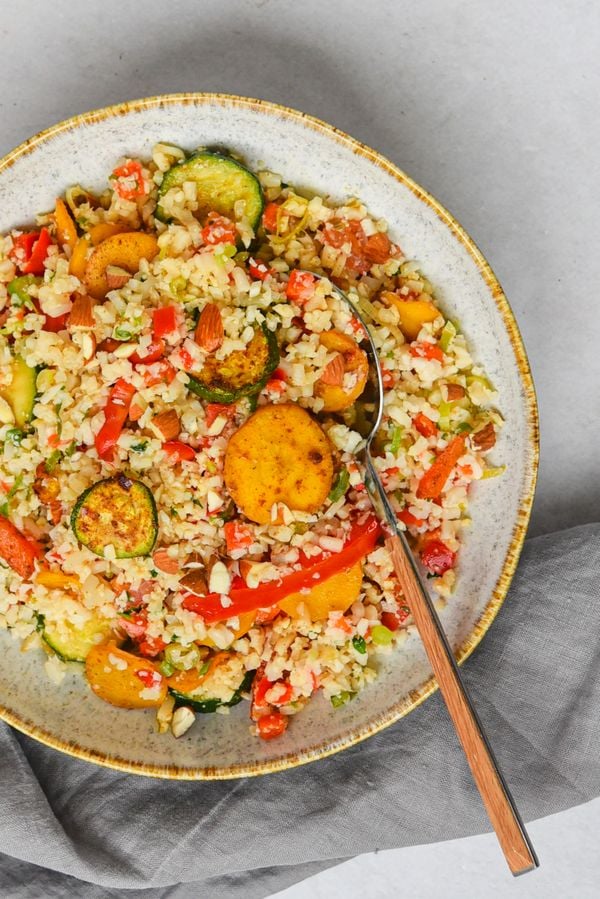 cauliflower couscous with oven vegetables