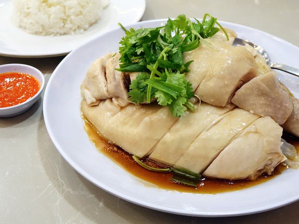 Hainanese chicken rice