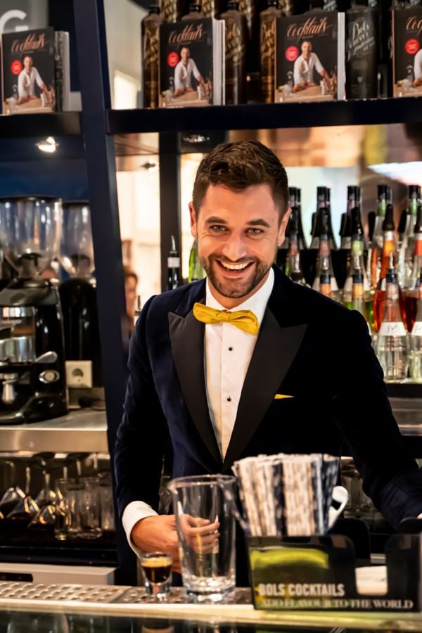Bartender Victor from First Dates gives cocktail tips