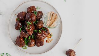 Gehaktballetjes in ketjapsaus