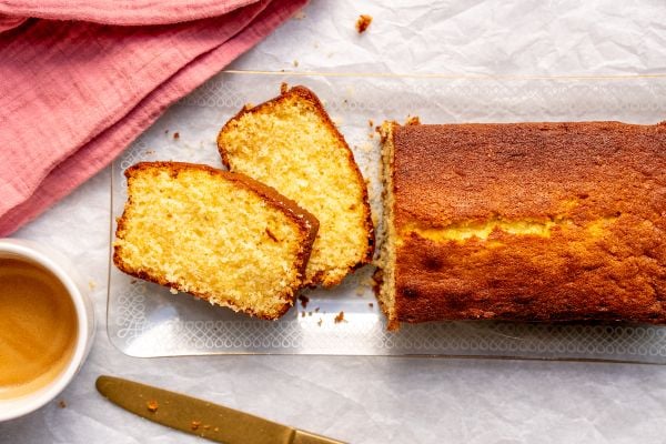 Makkelijke salted caramel cake met gecondenseerde melk