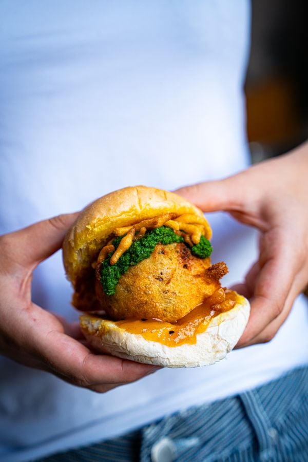 Vada pav