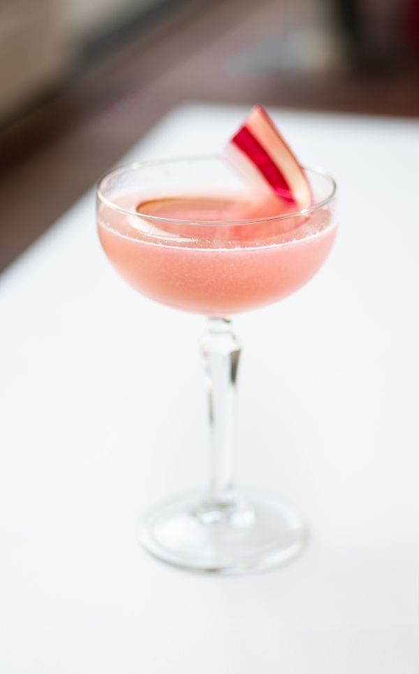 rhubarb collins als voorbeeld van de lekkerste cocktails