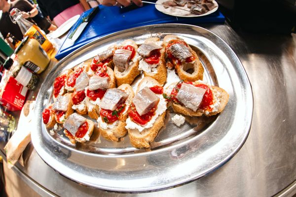 Bruschetta met haring / hollandse nieuwe haring recept
