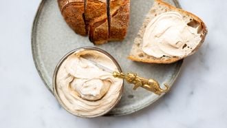 Opgeklopte boter / bruine boter / beurre noisette