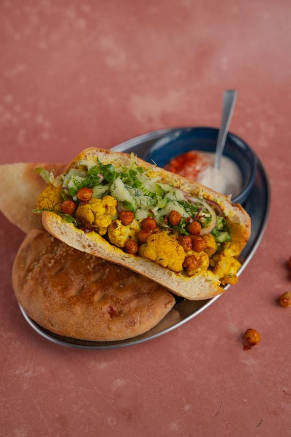 pita bloemkool en kikkererwten