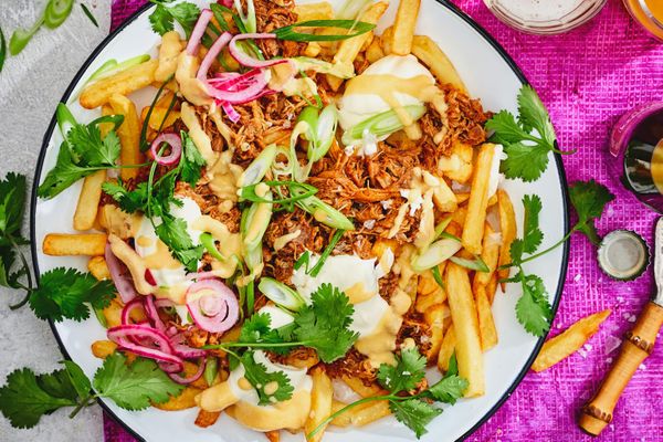 loaded fries with pulled jackfruit