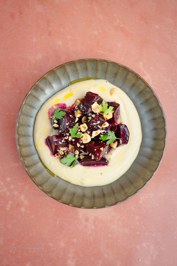 rode biet salade met ajo blanco