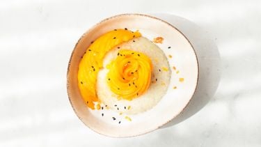 Mango sticky rice