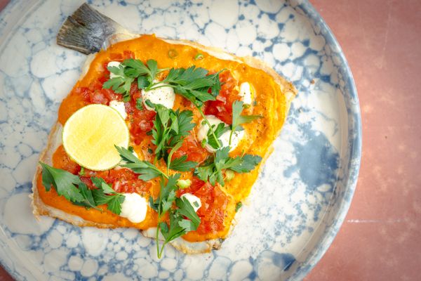 Dorade met piri piri-saus