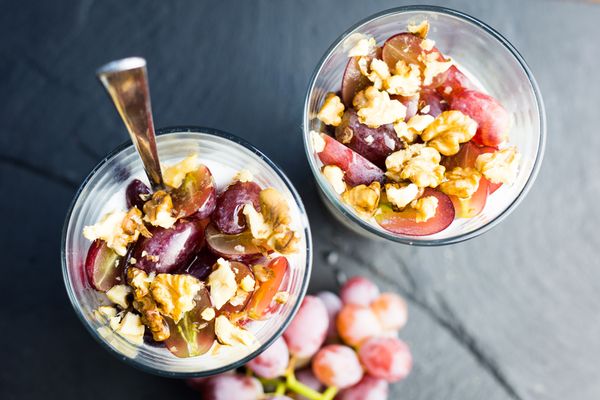 Greek yogurt with caramelized nuts