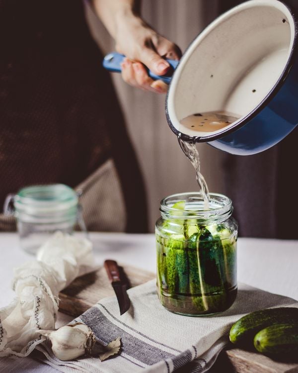 Augurken pickles inmaken in zuur