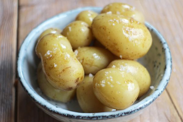 Aardappeltjes asperges a la flamande