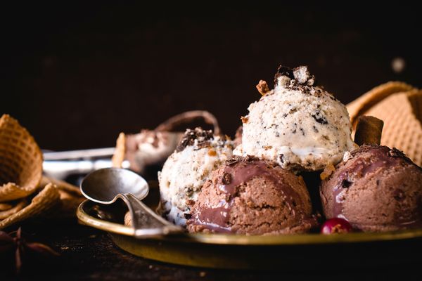 Stracciatella ijs en chocolade ijs