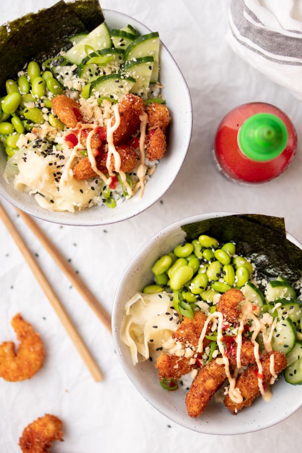 Poke bowl met kokosgarnalen