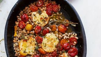 Halloumi recept van Ottolenghi / gesmoorde halloumi uit de oven