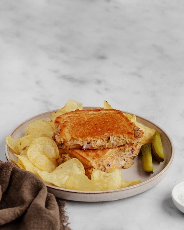 Tuna melt tosti met tonijn