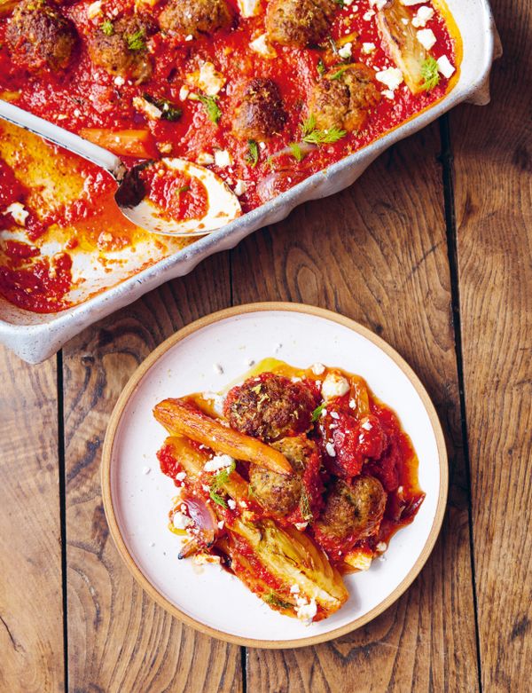 Traybake met gehaktballetjes uit Eet jezelf gezond van Jamie Oliver