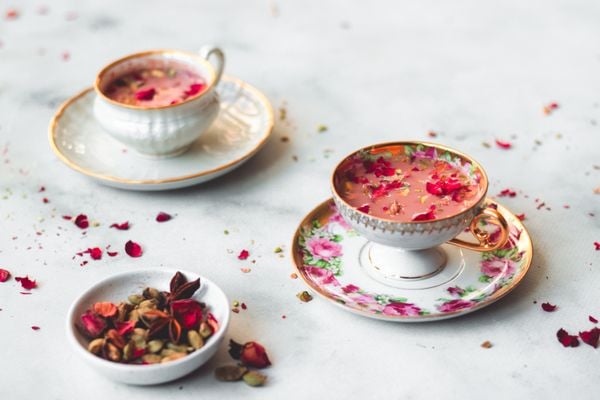 Kashmiri chai | noon chai | roze chai | valentijnsdrankje