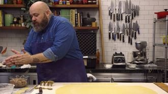 Evan Funke maakt pasta