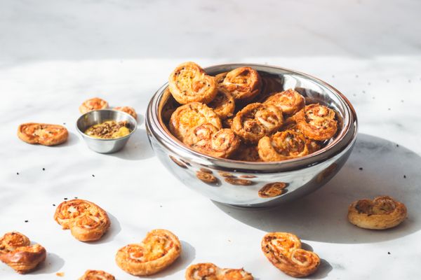 Kaaskoekjes palmiers met kaas kaaspalmiers