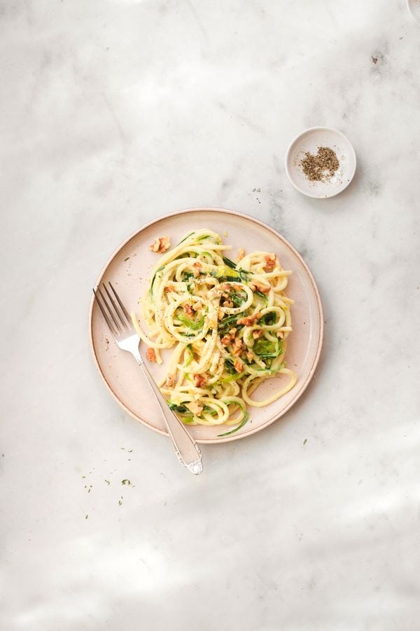 Pasta met roomsaus en prei