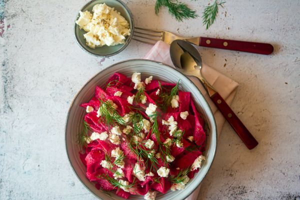 Pasta with creamy beetroot sauce, feta and dill