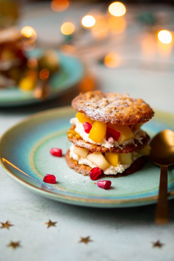 Makkelijk toetje met fruit en kletskoppen