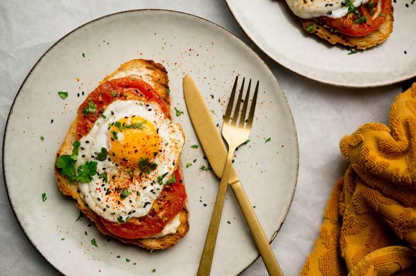 Shakshuka toast