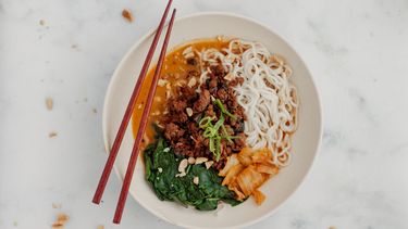 Dandan noodles in krachtige bouillon