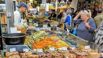 exotische gerechten Beverwijkse Bazaar olijvenmarkt