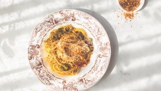 zomerse pasta met courgette