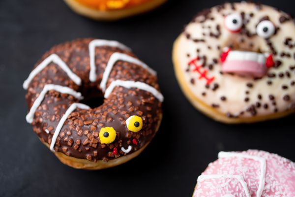 Halloween spinnen donuts