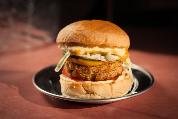 sabich burger