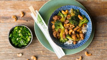 Foto van kip cashew met broccoli