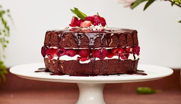 Jamie Oliver chocolate cake