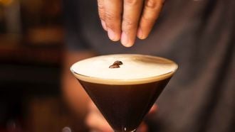 espresso martini maken unsplash