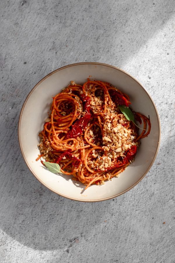 Spaghetti met nduja en zongedroogde tomaten