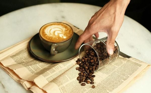 koffiebonen ter illustratie van hoe je koffiebonen moet bewaren