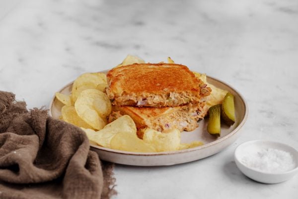Tuna melt tosti met tonijn