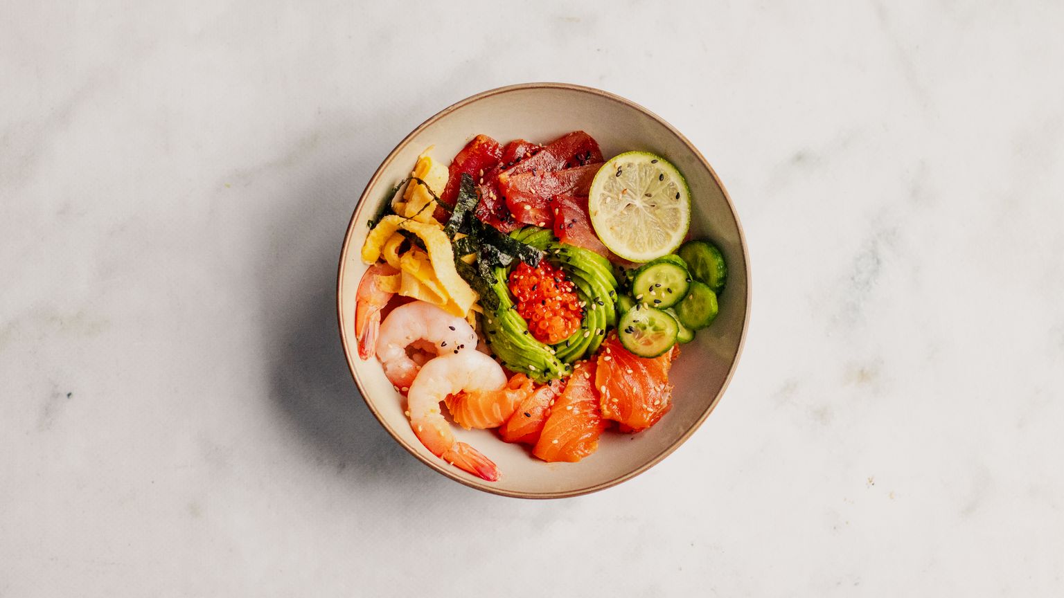 Chirashi bowl (gezonde Japanse rijstbowl met vis)
