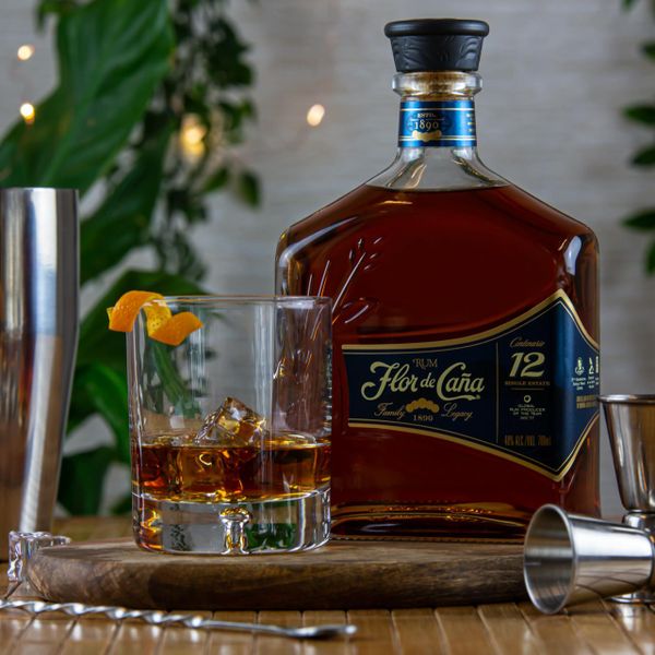 Rum Old Fashioned Flor de Cana