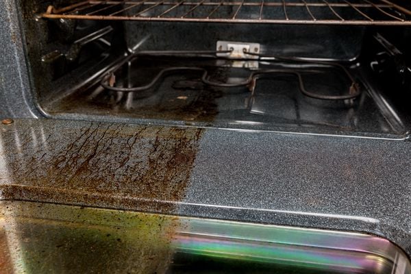 Oven schoonmaken
