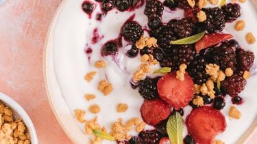 yoghurt bowl voor het ontbijt
