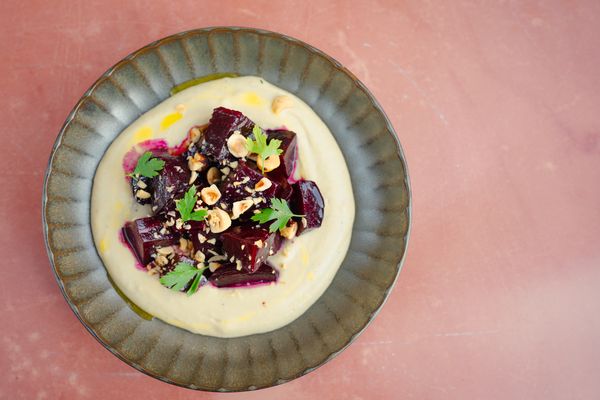 rode biet salade met ajo blanco